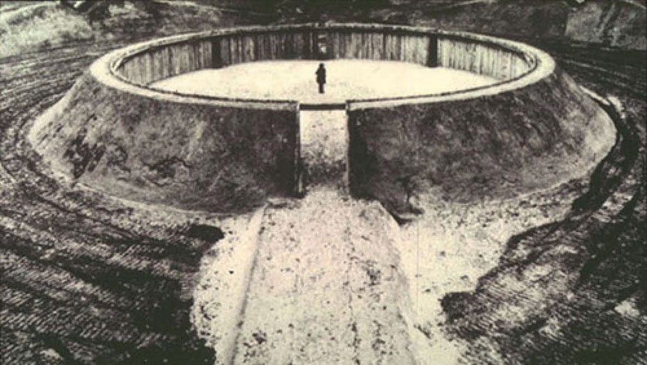 Land Art.Observatory de Robert Morris Holanda1971