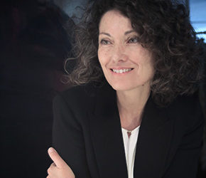 Susana Pardo Martinez, Susana Pardo gallery, Historiadora española de Arte contemporáneo, comisaria de exposiciones, gestora de galerías, productora Artes visuales, productora de campañas publicitarias para diseñadores discográficas, agencias de publicidad y empresas de moda