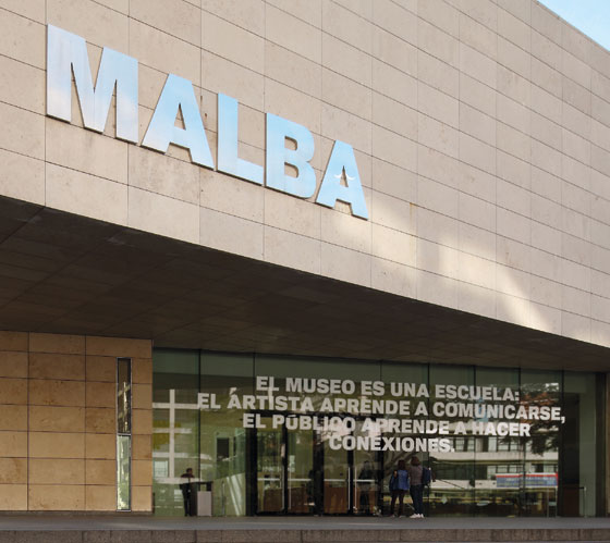 Postal-Luis-Camnitzer.-El-museo-es-una-escuela